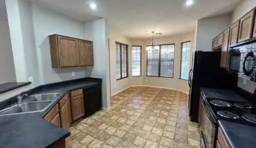 5 of 25 10730 W Jefferson St House for rent in Avondale, AZ
