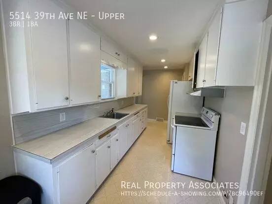 5514 39Th Ave Apartment for rent in Seattle, WA