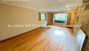 3 of 30 3054 N Star RD House for rent in Upper Arlington, OH