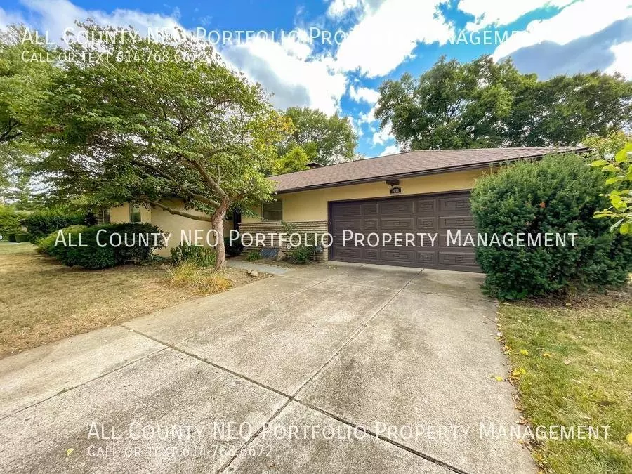 3054 N Star RD House for rent in Upper Arlington, OH