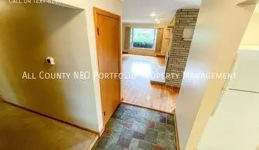 2 of 30 3054 N Star RD House for rent in Upper Arlington, OH