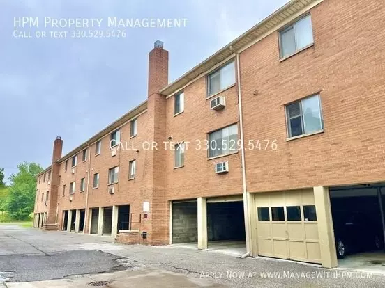 16218 Maple Heights Blvd Apartment for rent in Maple Heights, OH