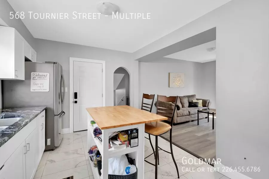 568 Tournier St Apartment for rent in Windsor, ON