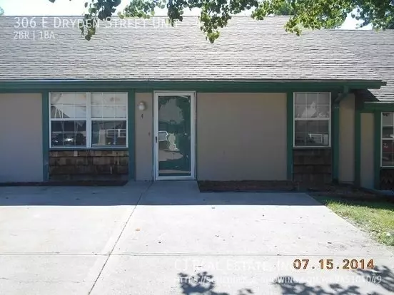 306 Unit 4 E Dryden Apartment for rent in Odessa, MO