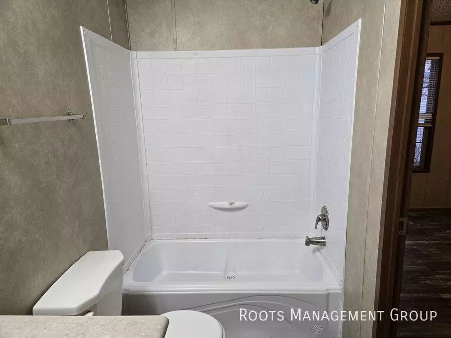 2560 Gemini St Apartment for rent in Saginaw, MI