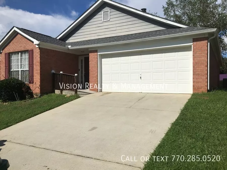 5896 Raven Ln House for rent in Lithonia, GA