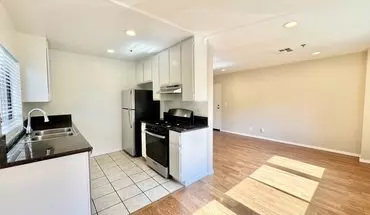 5 of 27 100 N Clark Dr Apartment for rent in Los Angeles, CA