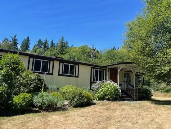 15035 Sunrise Dr NE Apartment for rent in Bainbridge Island, WA