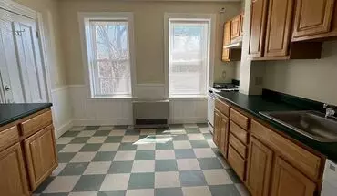 2 of 10 54 Pleasant St Apartment for rent in Portland, ME