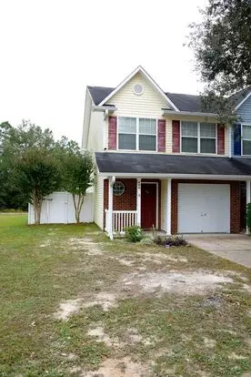 Great 3 Bedroom Townhome! Apartment for rent in Crestview, FL