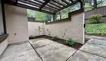 2 of 18 3 Bedroom 2.5 Bathroom Townhouse Near Downtown Walnut Creek - Water & Garbage Included - Good Schools! House for rent in Walnut Creek, CA