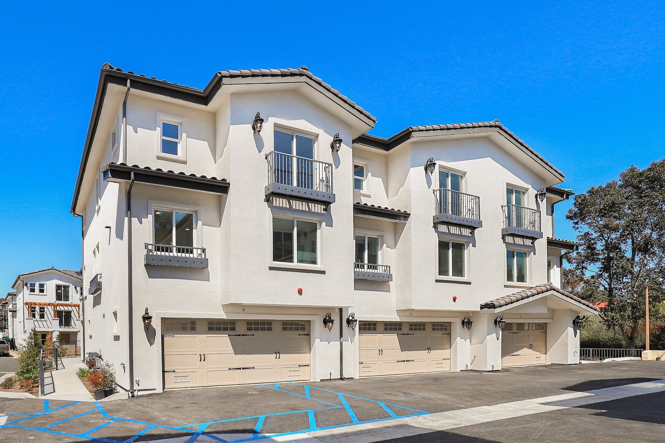 Meridian at Phillips Ranch Apartments Pomona, CA