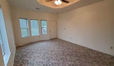 3 of 9 703 Eastmont House for rent in Lebanon, MO