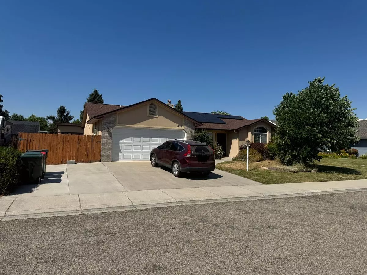 Cozy Single-level Home In Quiet Neighborhood House for rent in Meridian, ID