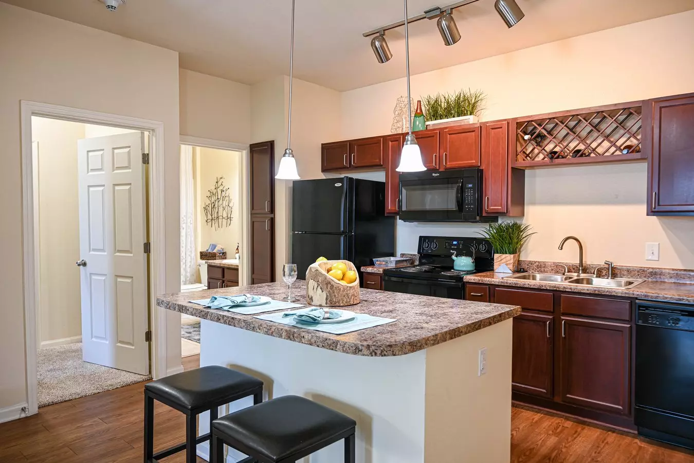 Prairie Grass at Jordan Creek Apartment for rent in Wdm, IA
