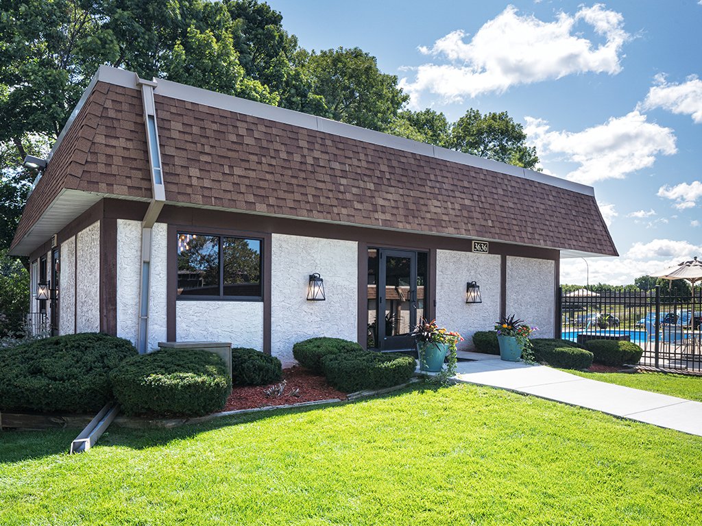 Lancaster Village Apartments Plymouth, MN