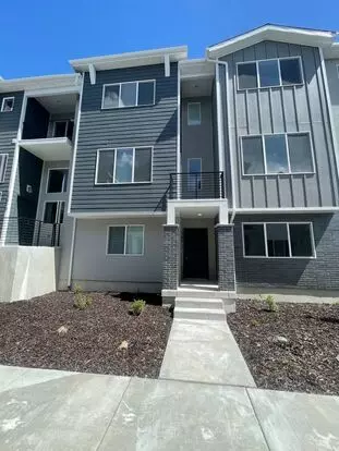 Beautiful New Townhome For Rent In Bluffdale! Apartment for rent in Bluffdale, UT