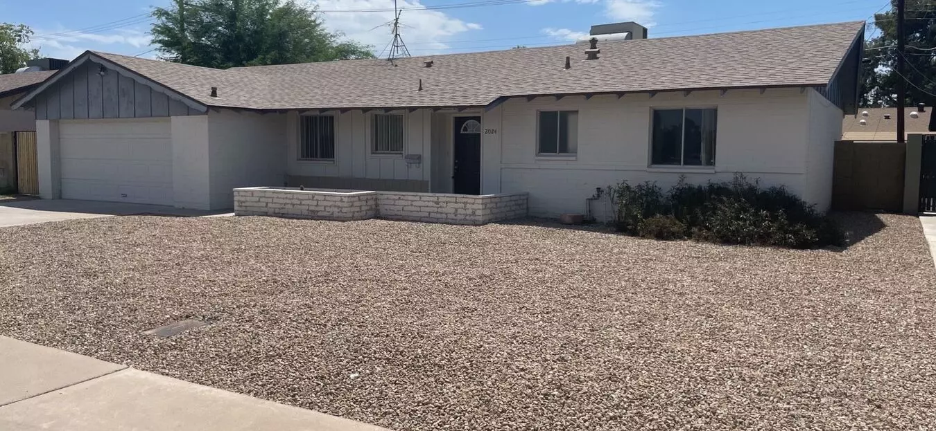 "coming Soon" Early August Lovely 3 Bedroom/2 Bath House for rent in Scottsdale, AZ
