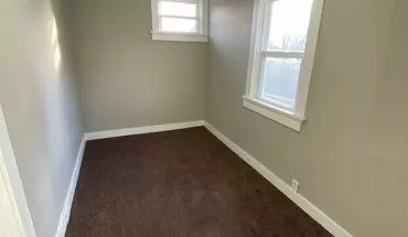 4 of 5 1428 Saint Joe Blvd Apartment for rent in Fort Wayne, IN