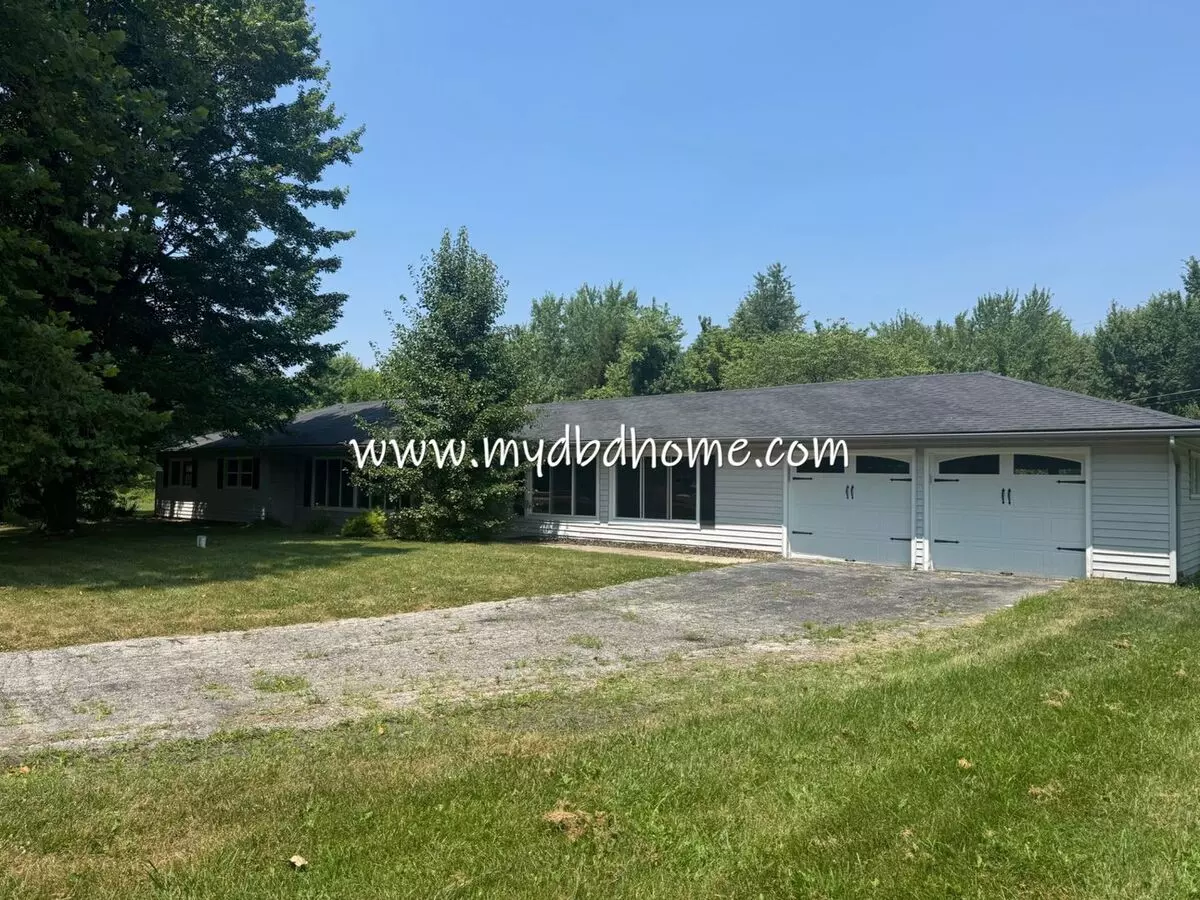 5033 Ranch Rd House for rent in Leo, IN