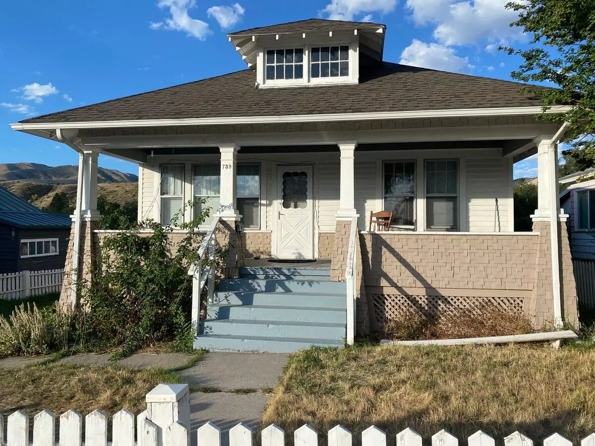 739 S Arthur Apartment for rent in Pocatello, ID