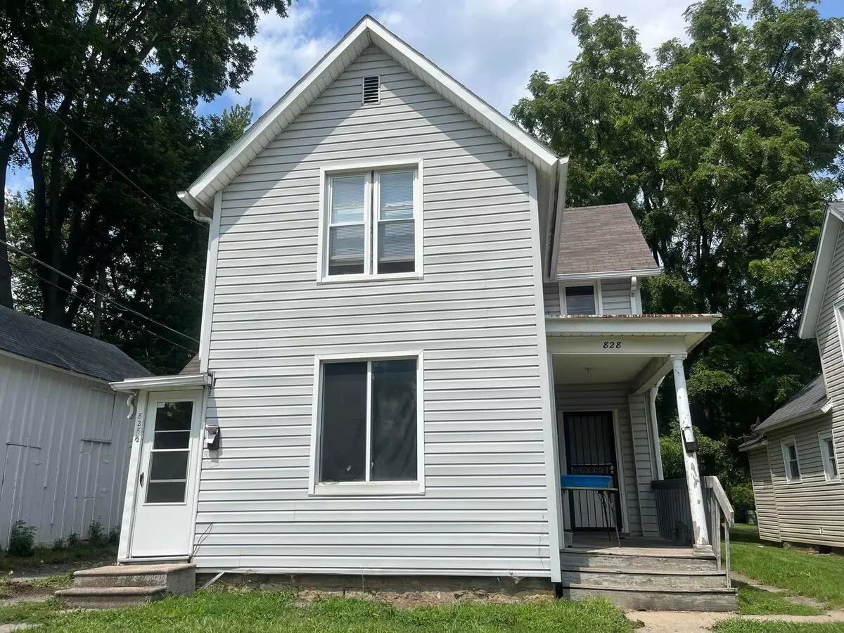 828 Huestis Ave Apartment for rent in Fort Wayne, IN