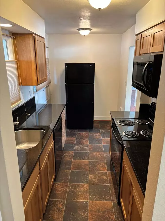 16th Apartment for rent in Yakima, WA