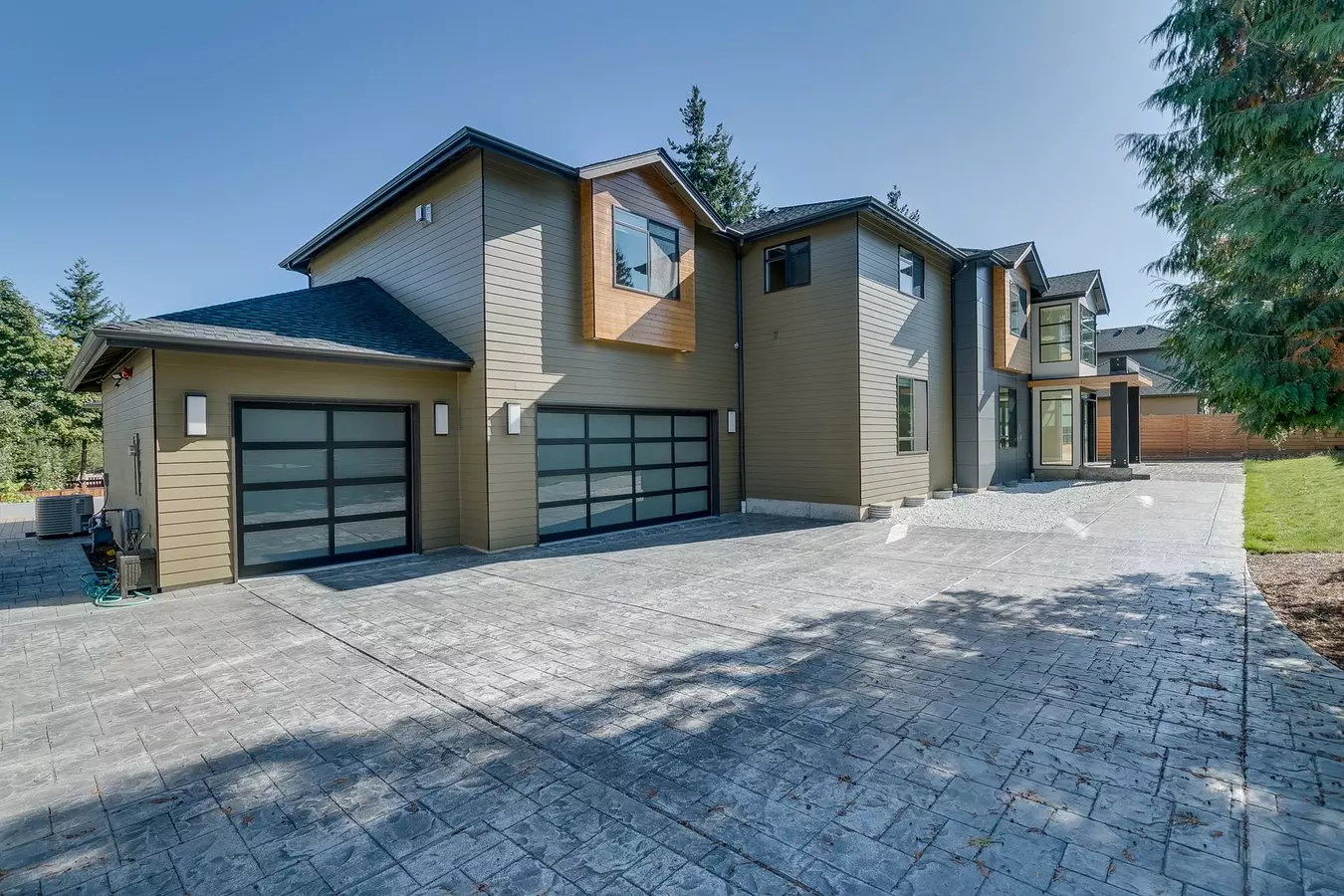 Luxurious & Contemporary 5 Bed Home In Redmond! House for rent in Redmond, WA