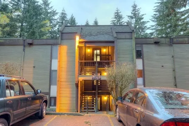 Condo For Rent In Bellevue Area! Apartment for rent in Bellevue, WA