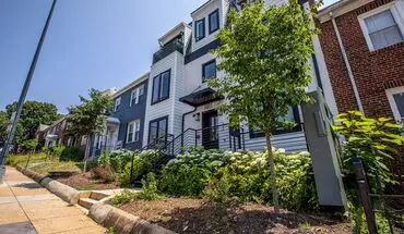 3 of 24 1011 18th St NE Apartment for rent in Washington, DC