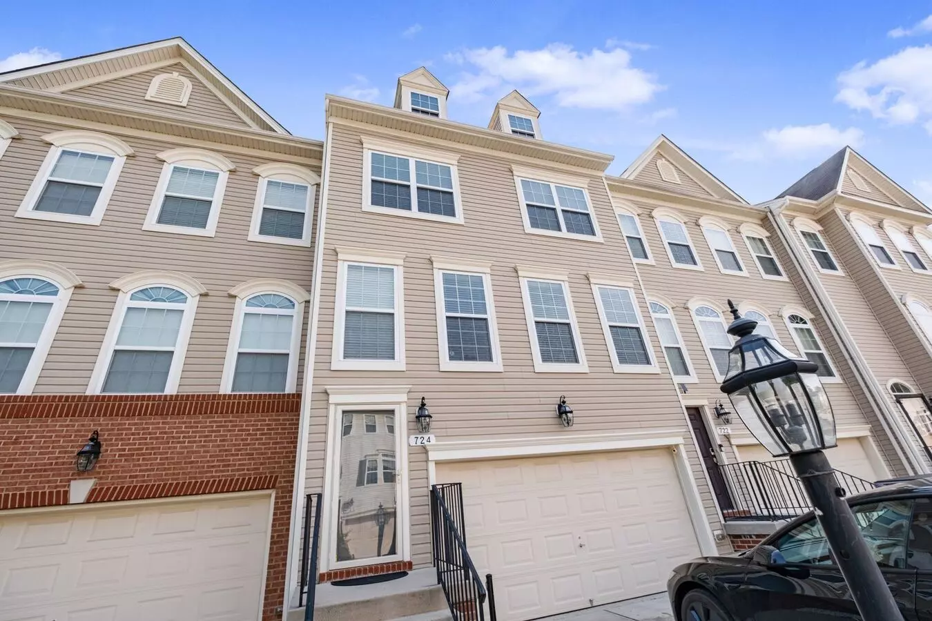 3 Br/2 Full Ba & 2 Half Ba In Glen Burnie! House for rent in Glen Burnie, MD