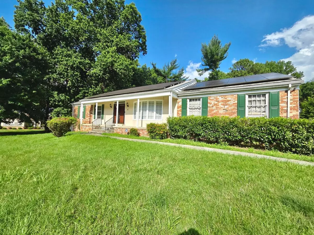 Charming 4 Br/3 Ba Single-family Home In Bowie! House for rent in Bowie, MD