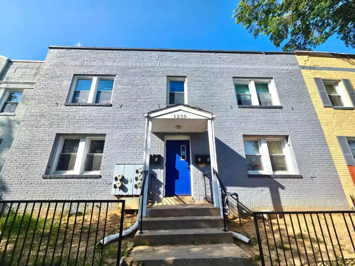 Charming 3 Br/1 Ba Apartment In Trinidad! Apartment for rent in Washington, DC