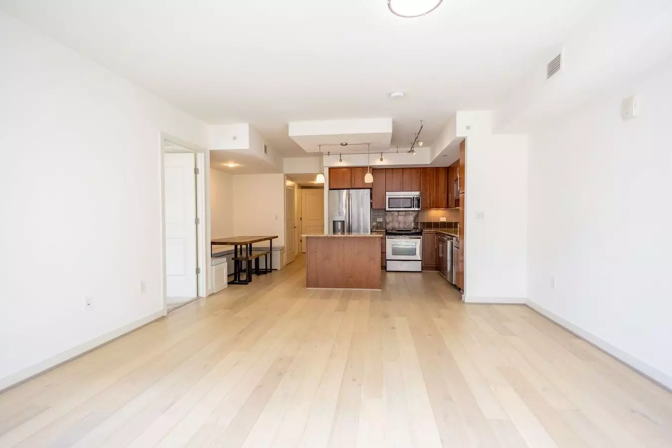Stunning 1 Br+ Den/2 Ba Condo In Navy Yard! Apartment for rent in Washington, DC