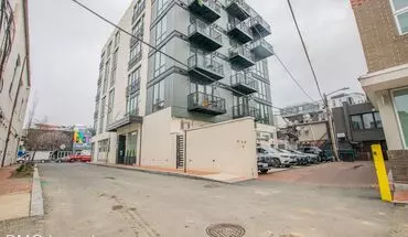 2 of 22 1999 9 1/2 St #304 NW House for rent in Washington, DC
