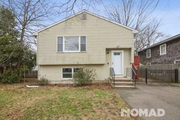 Spacious 4br House In Plainville Apartment for rent in Plainville, CT
