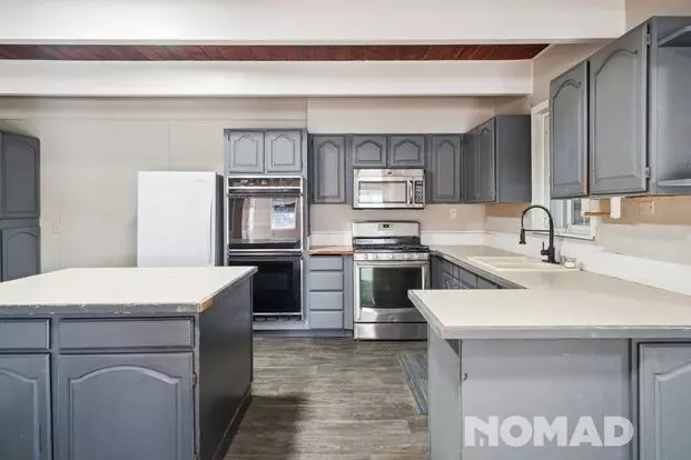Spacious 3br Duplex In Sumner Apartment for rent in Sumner, WA