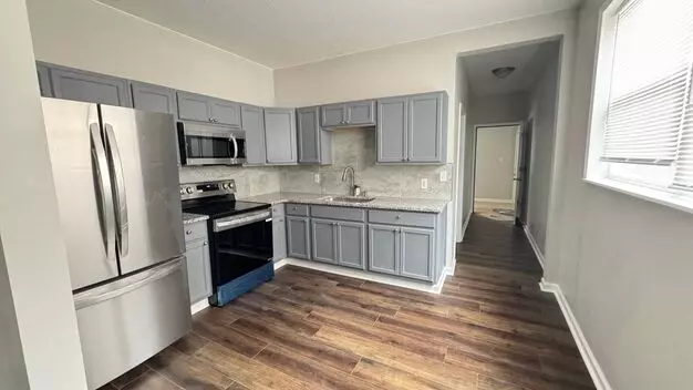 Charming 3br Duplex In Muncie Apartment for rent in Muncie, IN