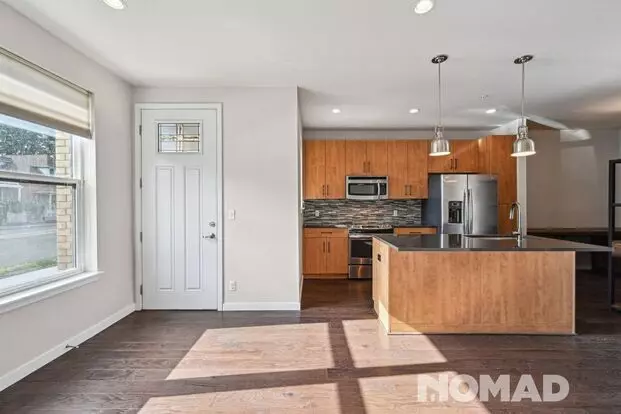 Updated 1-bed, 1-bath For Young Professional Or Couple (dog Friendly) Apartment for rent in Denver, CO