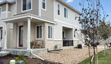 3 of 22 Modern 3br Townhouse In Aurora House for rent in Aurora, CO
