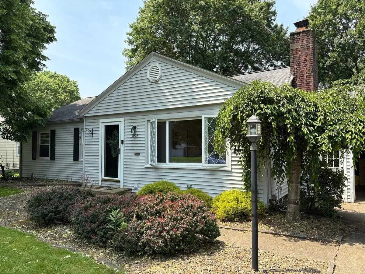 Charming 3br House In Boardman House for rent in Youngstown, OH