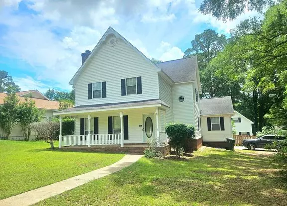 Great 3br/3bth House In Dothan With Pool! Apartment for rent in Dothan, AL