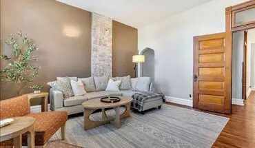 2 of 16 Charming 2br Townhome In Omaha House for rent in Omaha, NE