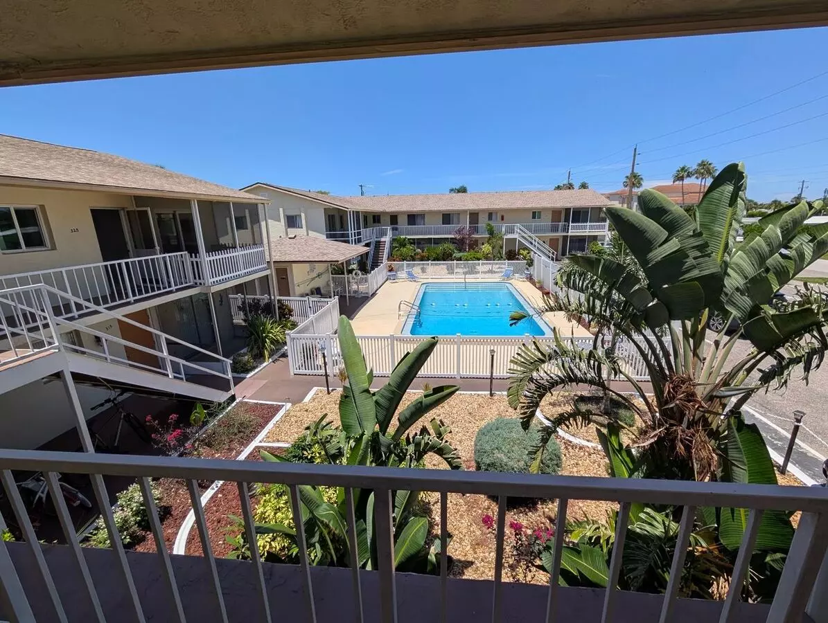 Charming 2br Condo On Venice Island Apartment for rent in Venice, FL