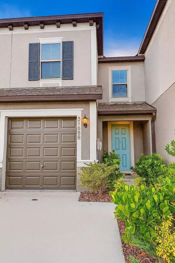 Upgraded Townhome Steps From Wesley Chapel’s Epperson Lagoon House for rent in Wesley Chapel, FL