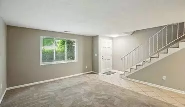 3 of 20 Charming 2br Condo In Heart Of Centerville Apartment for rent in Dayton, OH