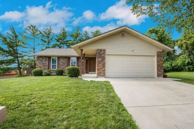 Charming 3br House In Chesterfield Apartment for rent in Chesterfield, MO Charming 3br House In Chesterfield Apartment for rent in Chesterfield, MO