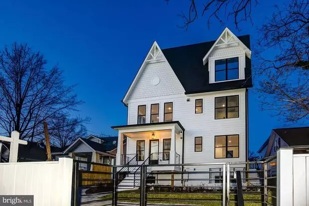 1018 Bryant St NE Apartment for rent in Washington, DC