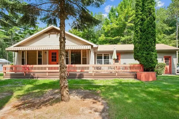 Charming 2br House In Au Gres Apartment for rent in Au Gres, MI
