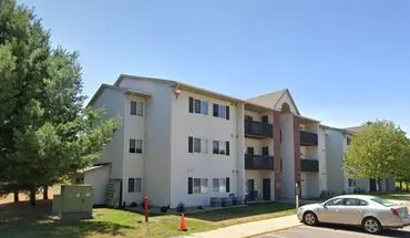 3 of 16 Pineview Place Apartments Apartment for rent in Waterloo, IA